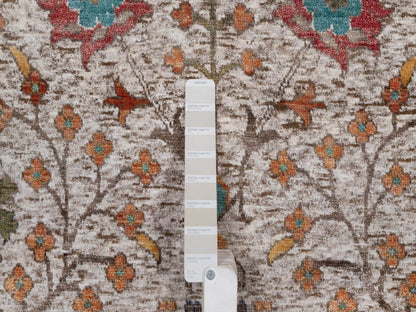 Transitional hand-knotted wool/silk rug in Ivory, 8' x 9'11" — SKU O092053 (view 7)