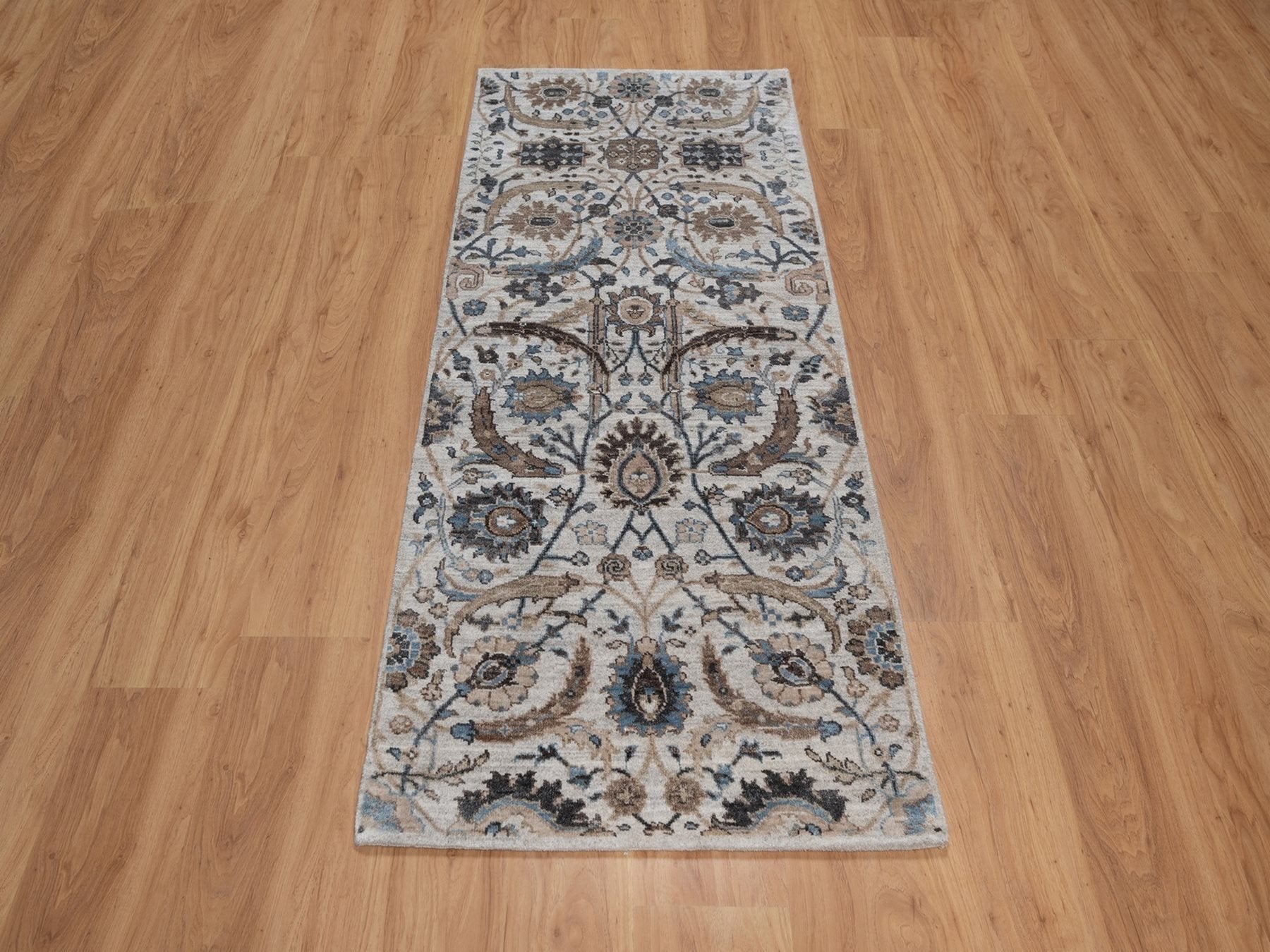 Transitional hand-knotted wool/silk runner in Gray, 2'6" x 6'1" — SKU O092062 (view 2)