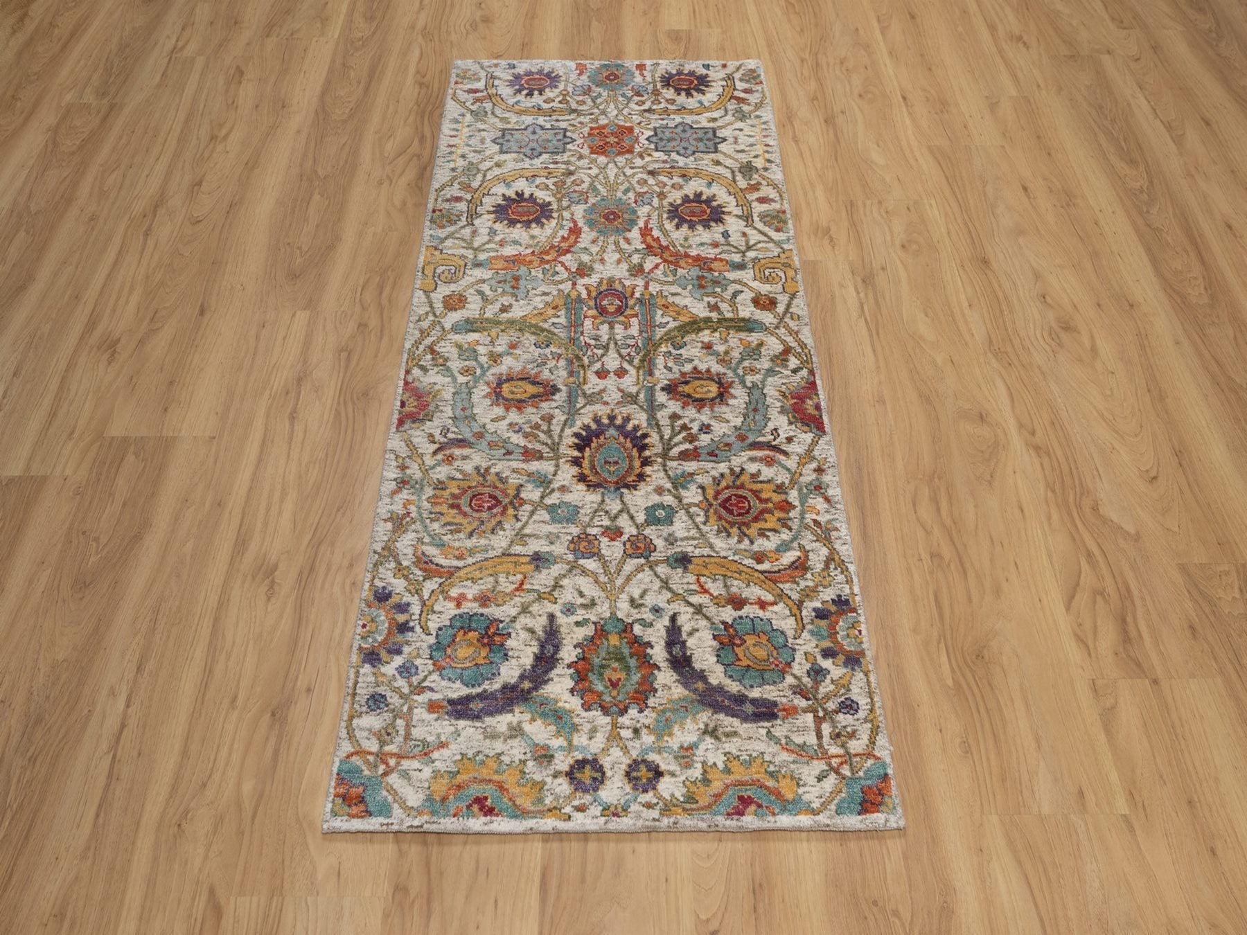 Transitional hand-knotted wool/silk runner in Ivory, 2'6" x 6' — SKU O092065 (view 2)