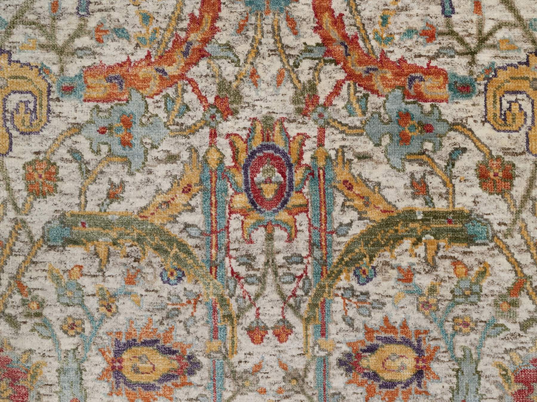Transitional hand-knotted wool/silk runner in Ivory, 2'6" x 6' — SKU O092065 (view 5)