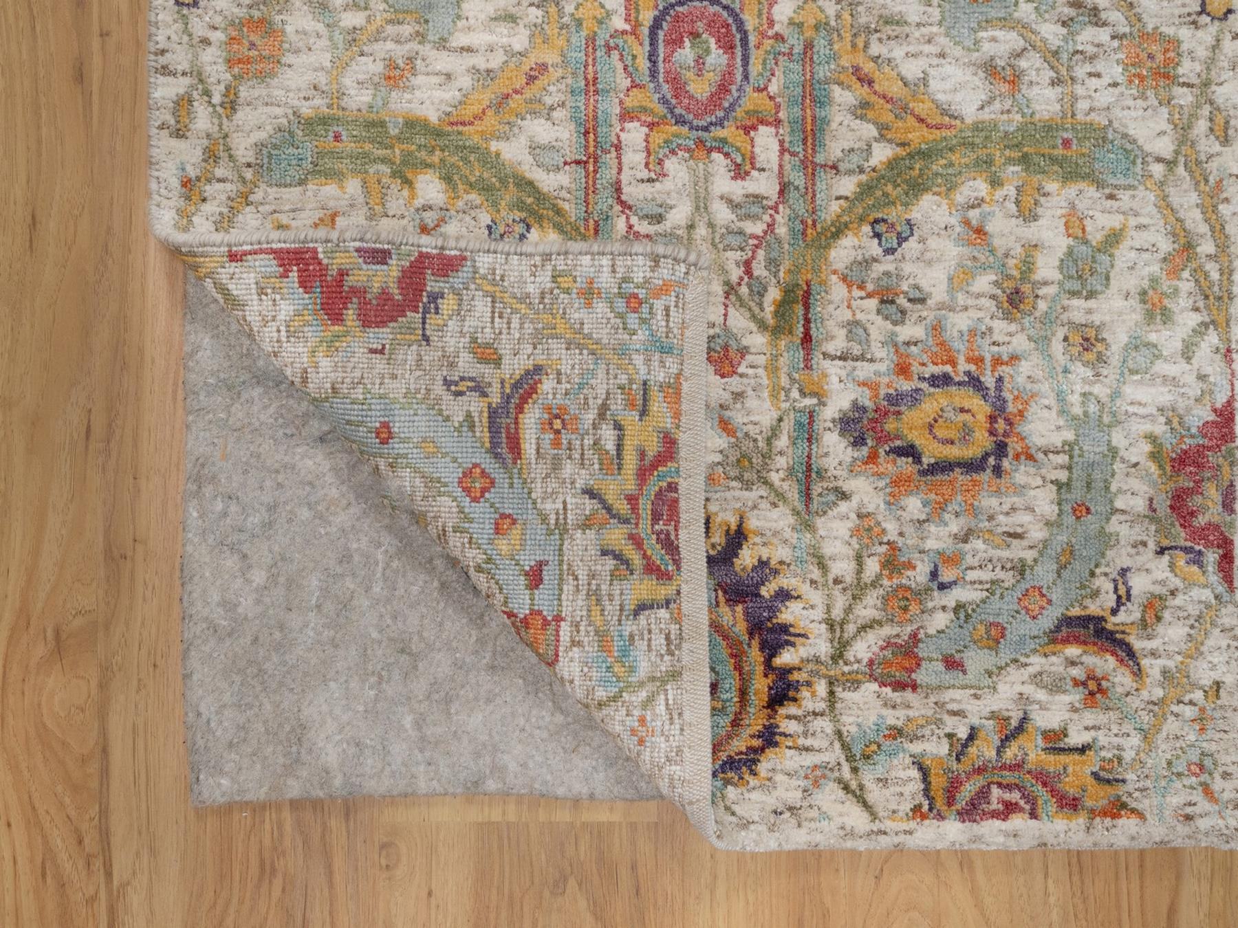 Transitional hand-knotted wool/silk runner in Ivory, 2'6" x 8'2" — SKU O092070 (view 3)