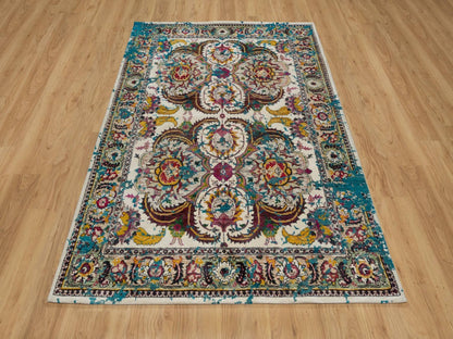 Transitional hand-knotted wool/silk rug in Ivory & Green, 4'11" x 7'1" — SKU O092074 (view 2)