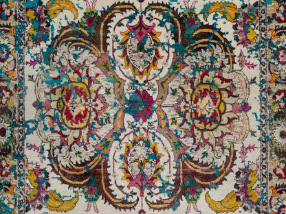 Transitional hand-knotted wool/silk rug in Ivory & Green, 4'11" x 7'1" — SKU O092074 (view 5)
