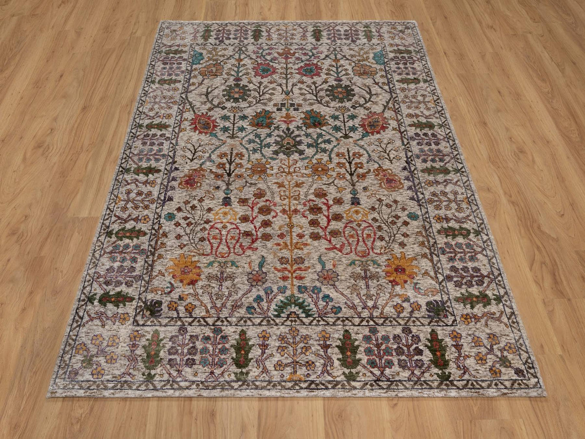 Transitional hand-knotted wool/silk rug in Ivory, 5' x 6'11" — SKU O092078 (view 2)