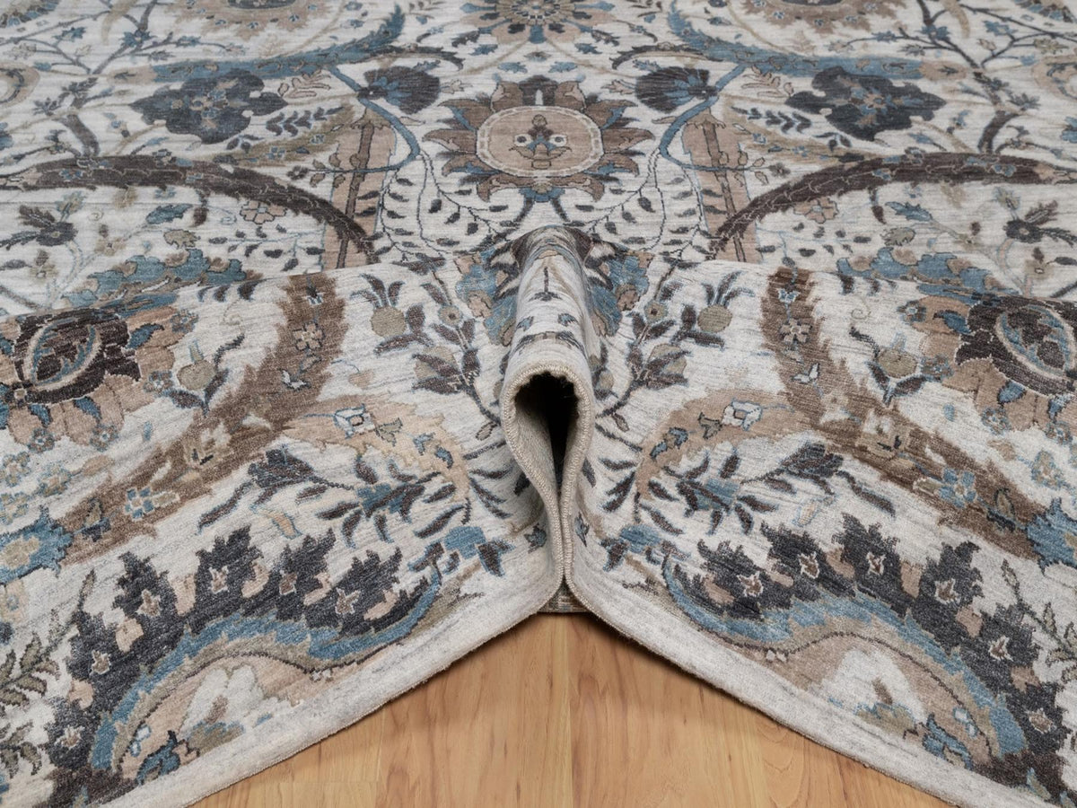 Transitional hand-knotted wool/silk rug in Gray, 7'11" x 10' — SKU O092084 (view 5)