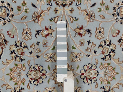 Blue 5'1" x 5'2" Fine Oriental Hand knotted Wool/Silk Rug - Sku: O092091
