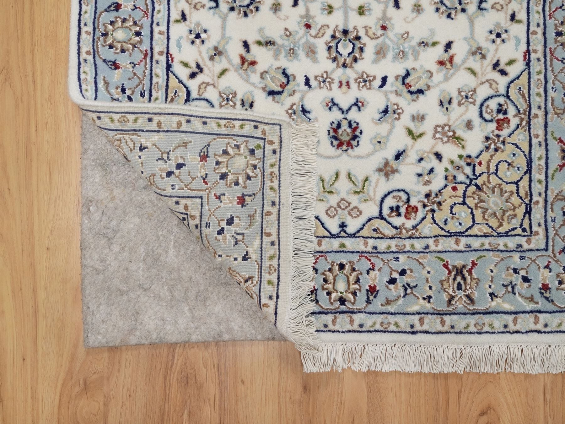 Nain Fine Oriental hand-knotted wool/silk runner in Ivory & Light Blue, 2'8" x 6'5" — SKU O092096 (view 3)