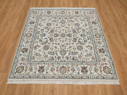 Nain Fine Oriental hand-knotted wool/silk rug in Ivory, 5'1" x 5'2" — SKU O092098 (view 2)