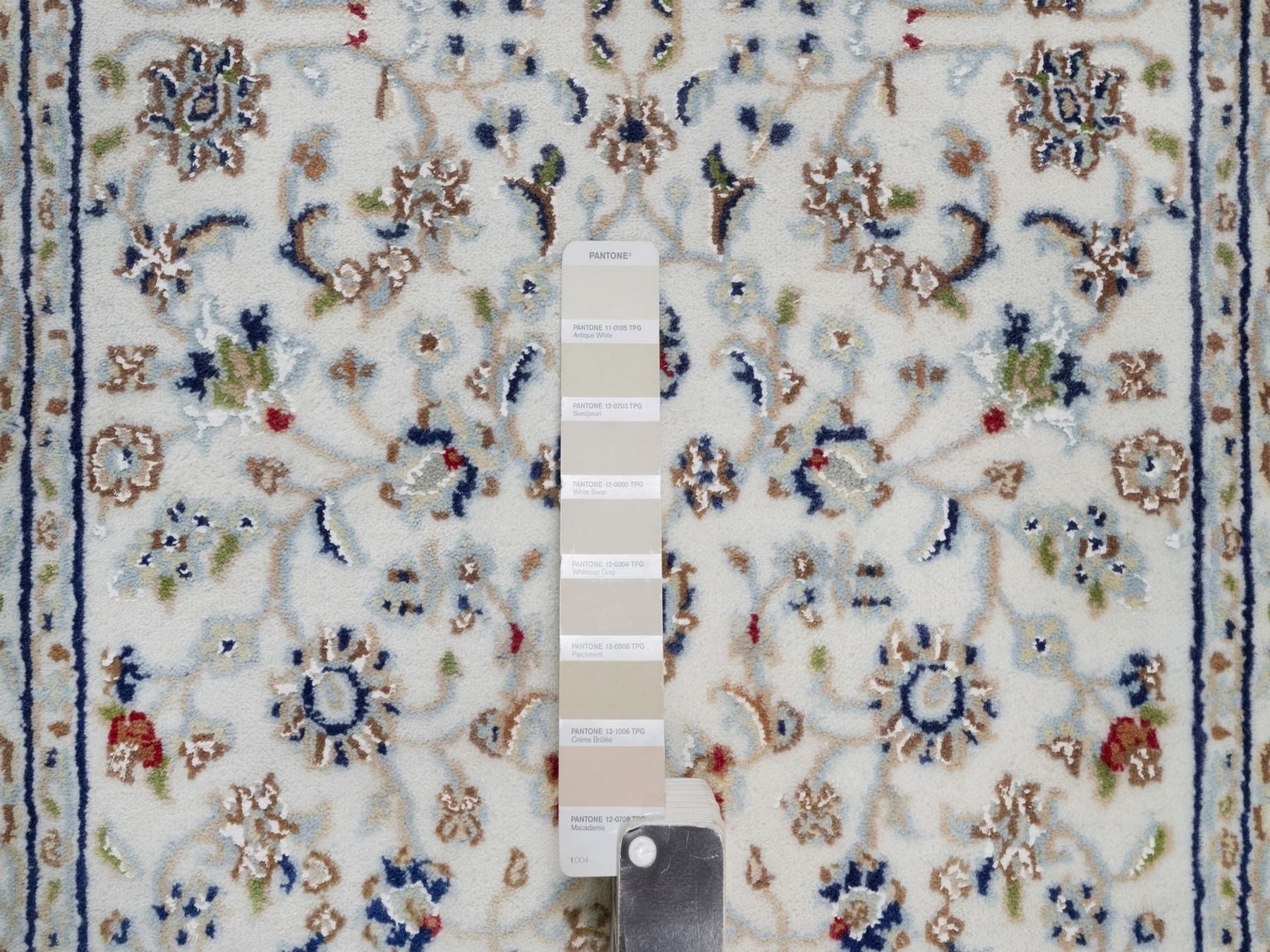 Nain Fine Oriental hand-knotted wool/silk runner in Ivory, 2'6" x 21'5" — SKU O092129 (view 4)