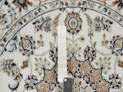 Nain Fine Oriental hand-knotted wool/silk rug in Ivory, 4'1" x 4'1" — SKU O092137 (view 4)