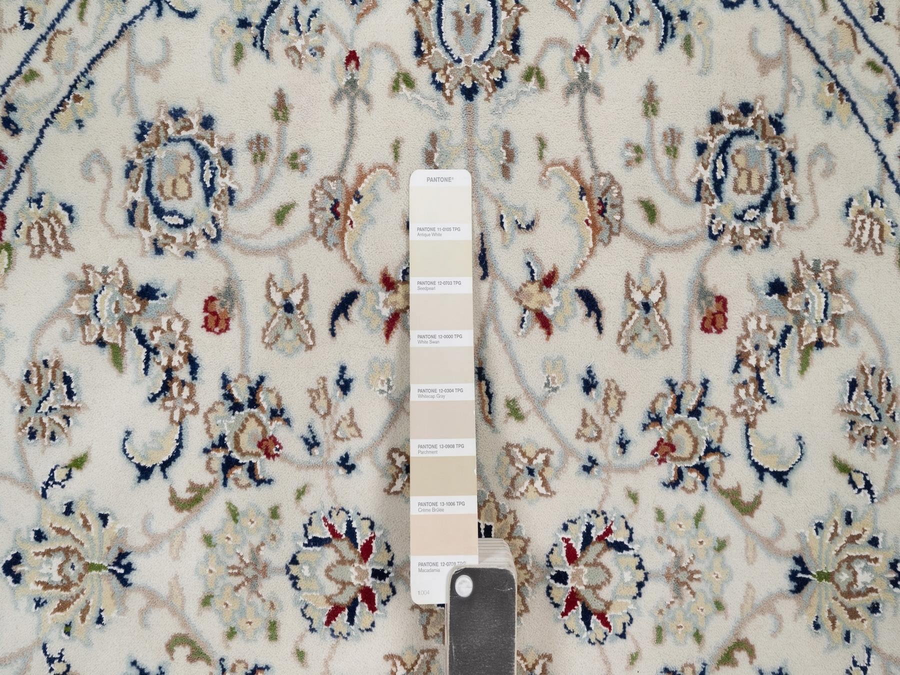 Nain Fine Oriental hand-knotted wool/silk rug in Ivory, 3'11" x 3'11" — SKU O092138 (view 4)