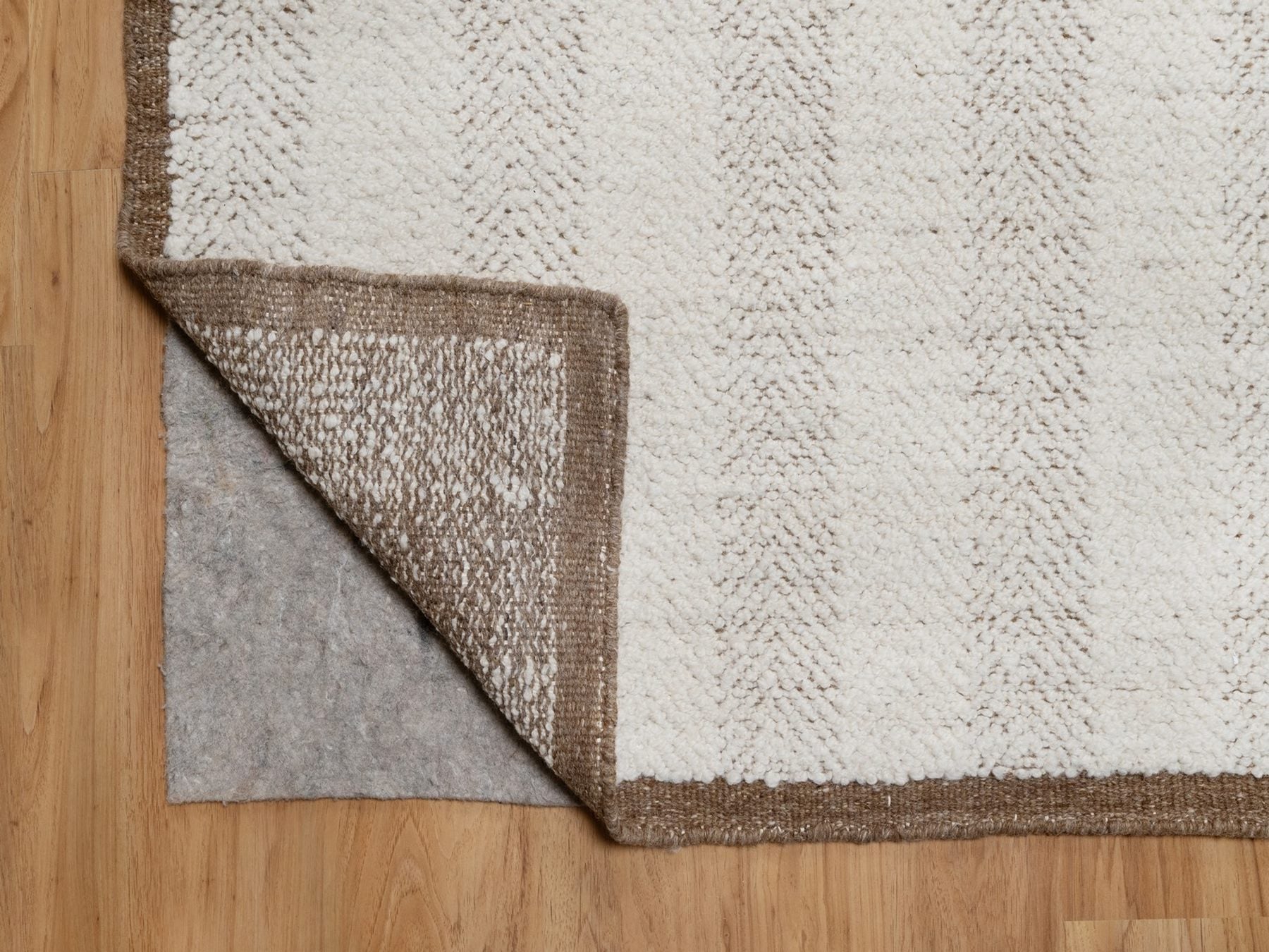 Modern / Contemporary hand-knotted wool rug in Ivory & Chocolate Brown, 10' x 14' — SKU O092151 (view 4)