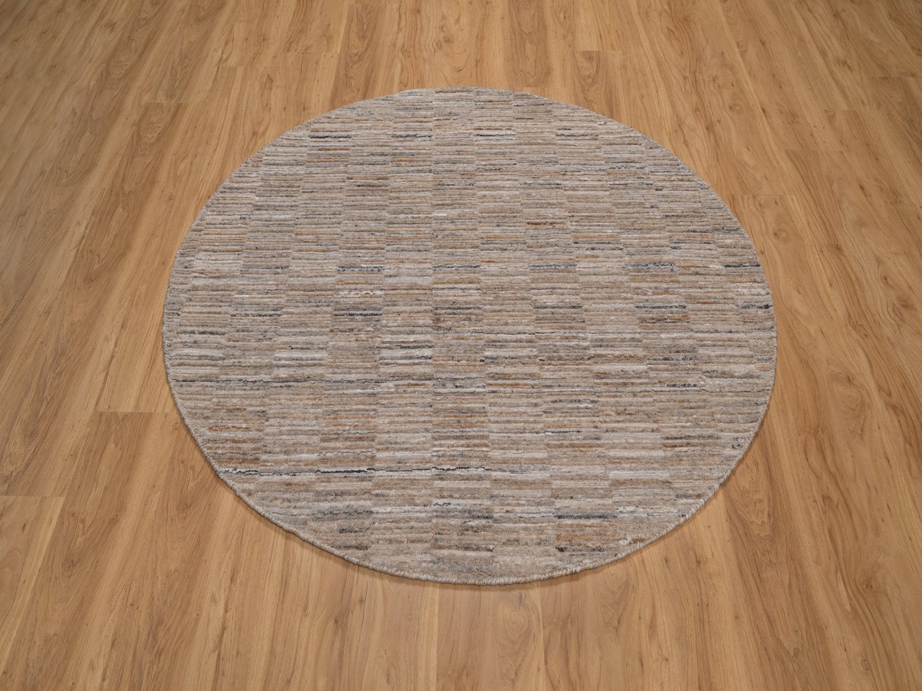 Brown 5'0" x 5'0" Modern and Contemporary Handloom Polyester Rug - Sku: O092175