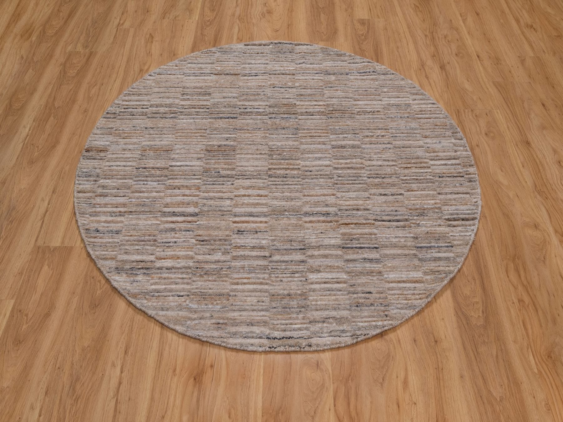 Brown 5'0" x 5'0" Modern and Contemporary Handloom Polyester Rug - Sku: O092176