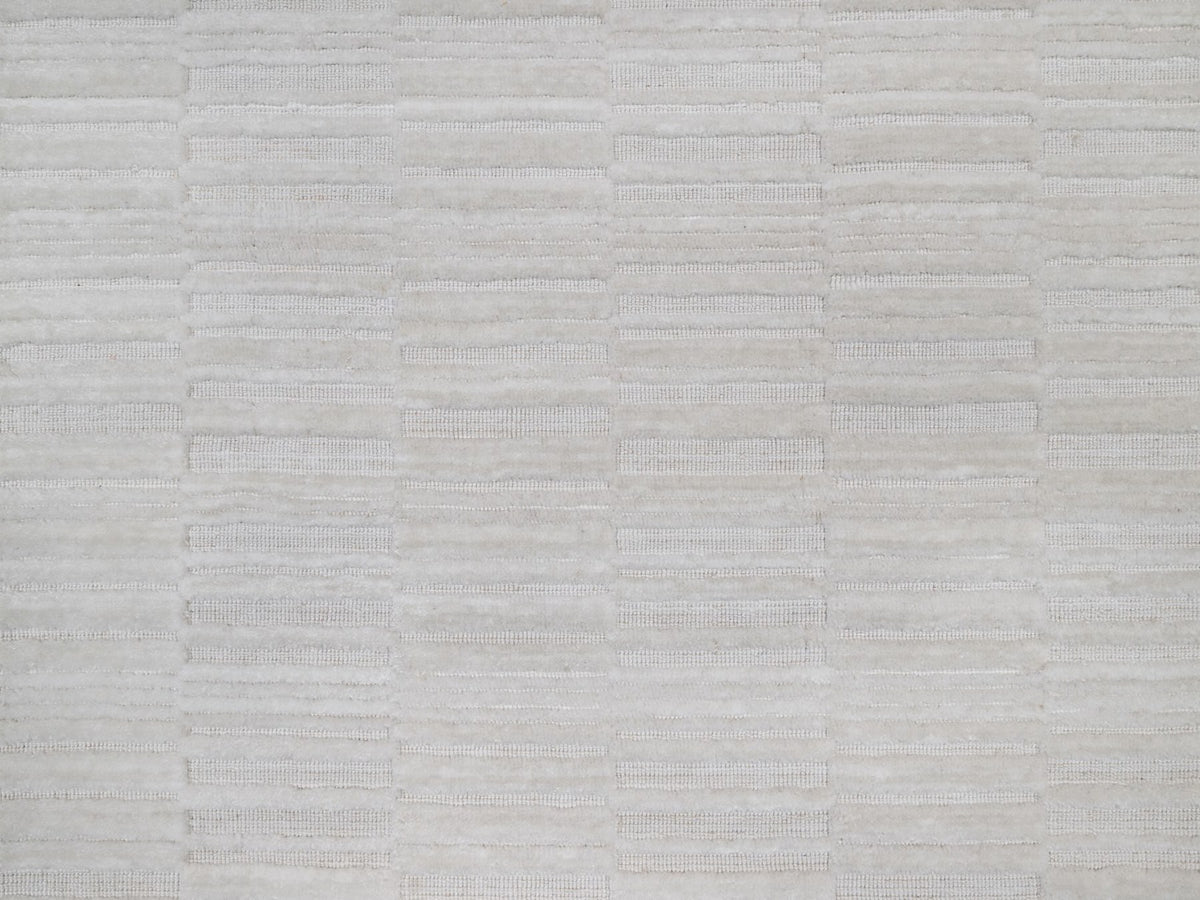 Modern / Contemporary hand-knotted polyester runner in Ivory, 2'8" x 8' — SKU O092199 (view 5)