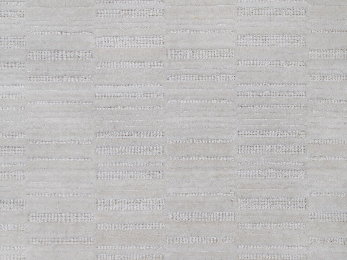 Modern / Contemporary hand-knotted polyester runner in Ivory, 2'6" x 10' — SKU O092201 (view 5)