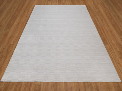 Modern / Contemporary hand-knotted polyester rug in Ivory, 8'2" x 10'1" — SKU O092203 (view 2)
