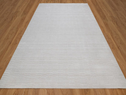 Modern / Contemporary hand-knotted polyester rug in Ivory, 9'1" x 12'1" — SKU O092205 (view 2)