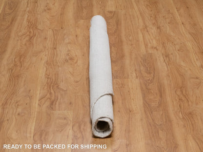 Modern / Contemporary hand-knotted polyester rug in Ivory, 5' x 5' — SKU O092221 (view 6)