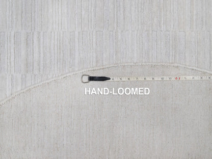 Modern / Contemporary hand-knotted polyester rug in Ivory, 6' x 6' — SKU O092223 (view 8)