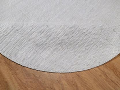 Modern / Contemporary hand-knotted polyester rug in Ivory, 8' x 8' — SKU O092225 (view 6)