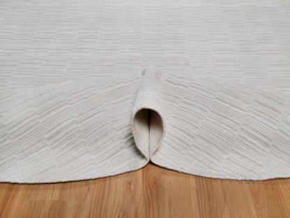 Modern / Contemporary hand-knotted wool rug in Ivory, 8' x 8' — SKU O092226 (view 5)