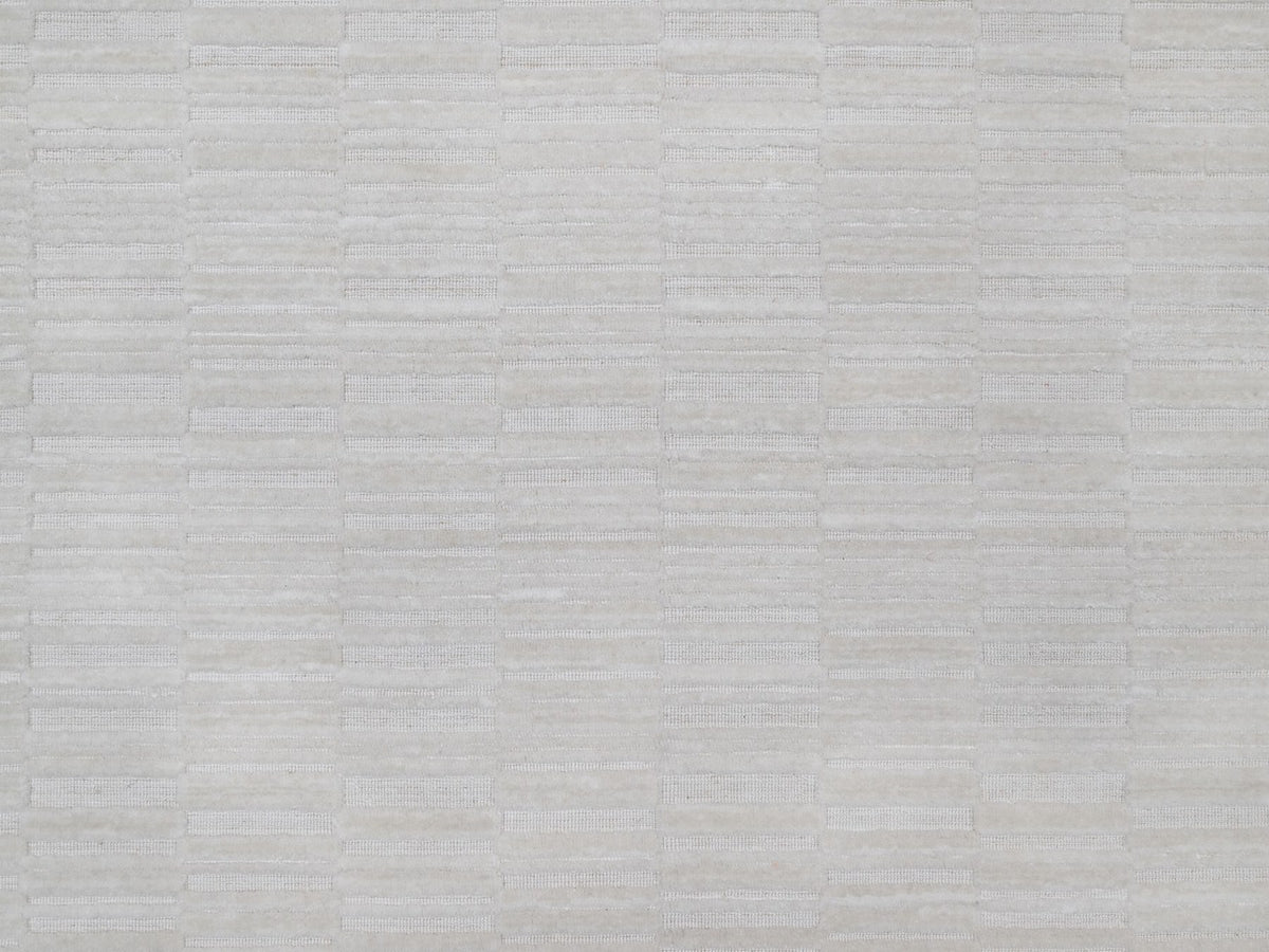 Modern / Contemporary hand-knotted polyester rug in Ivory, 12'1" x 15' — SKU O092227 (view 8)
