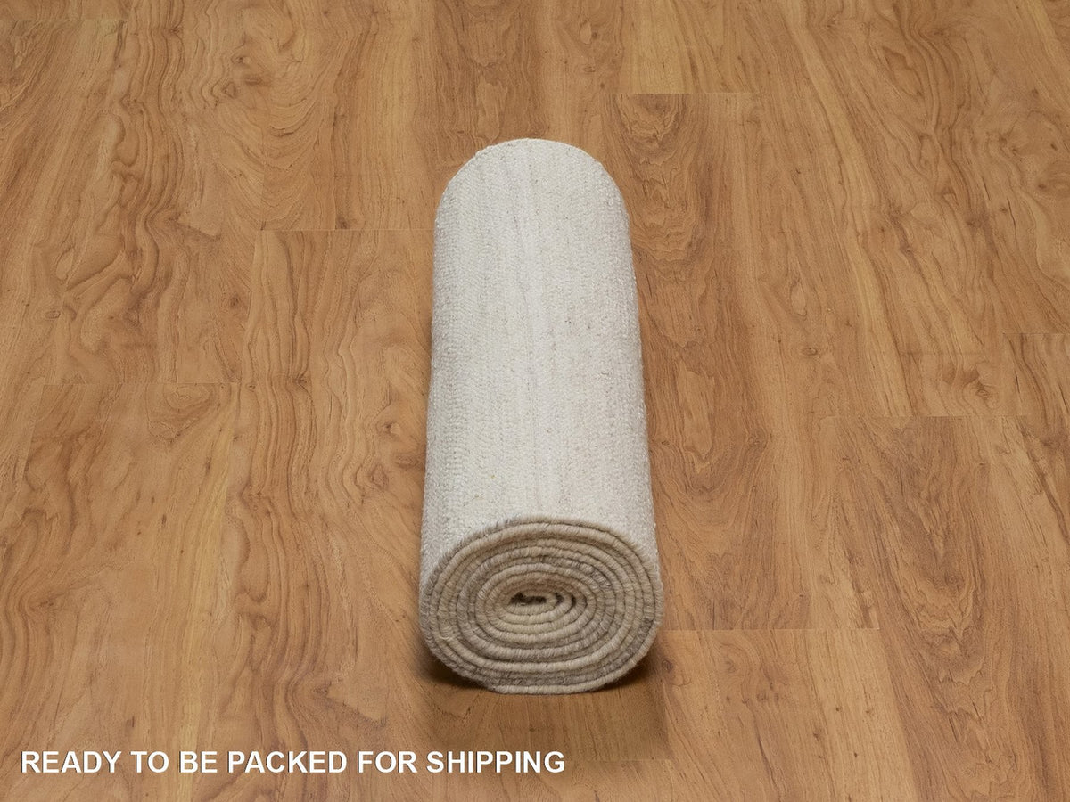 Modern / Contemporary hand-knotted wool runner in Ivory, 2'7" x 11'11" — SKU O092247 (view 6)