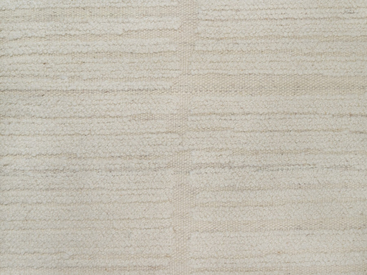 Modern / Contemporary hand-knotted wool runner in Ivory, 2'6" x 10'3" — SKU O092249 (view 5)
