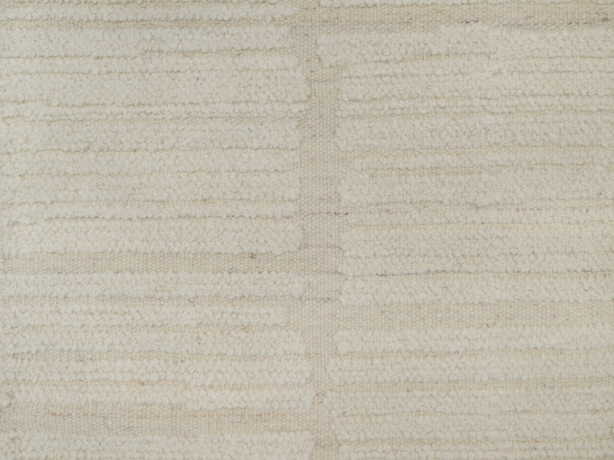 Modern / Contemporary hand-knotted wool runner in Ivory, 2'6" x 8' — SKU O092251 (view 5)