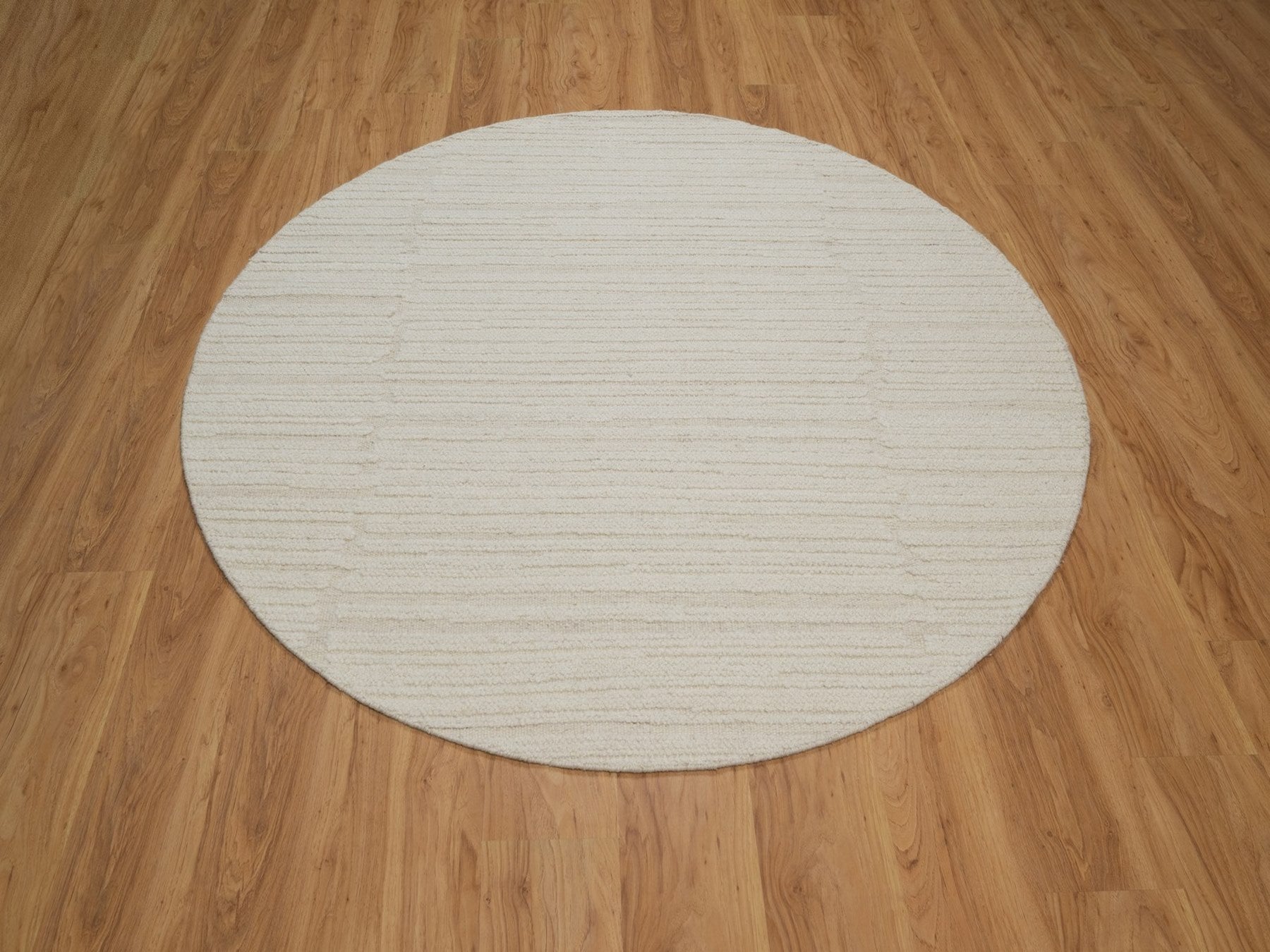Ivory 6'0" x 6'0" Modern and Contemporary Hand knotted Wool Rug - Sku: O092258