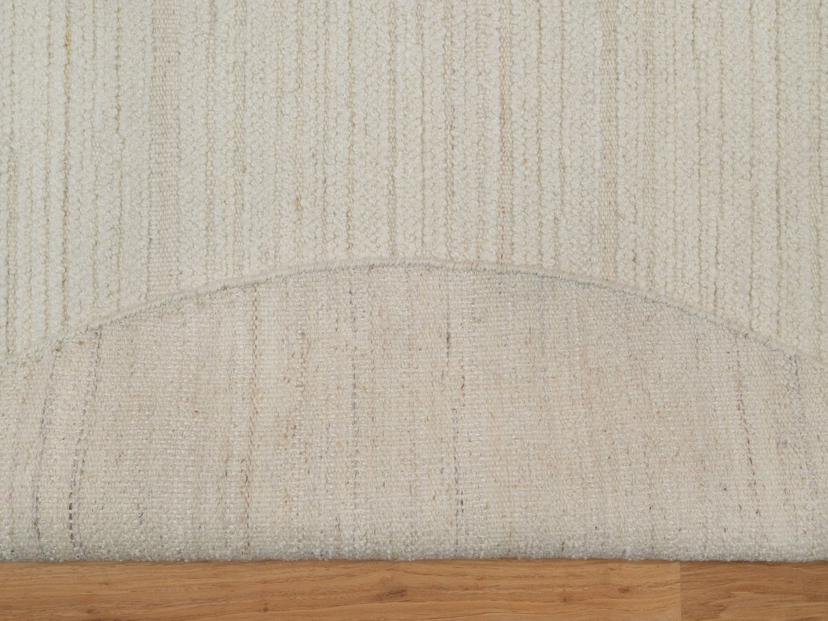 Modern / Contemporary hand-knotted wool rug in Ivory, 6' x 6' — SKU O092258 (view 3)
