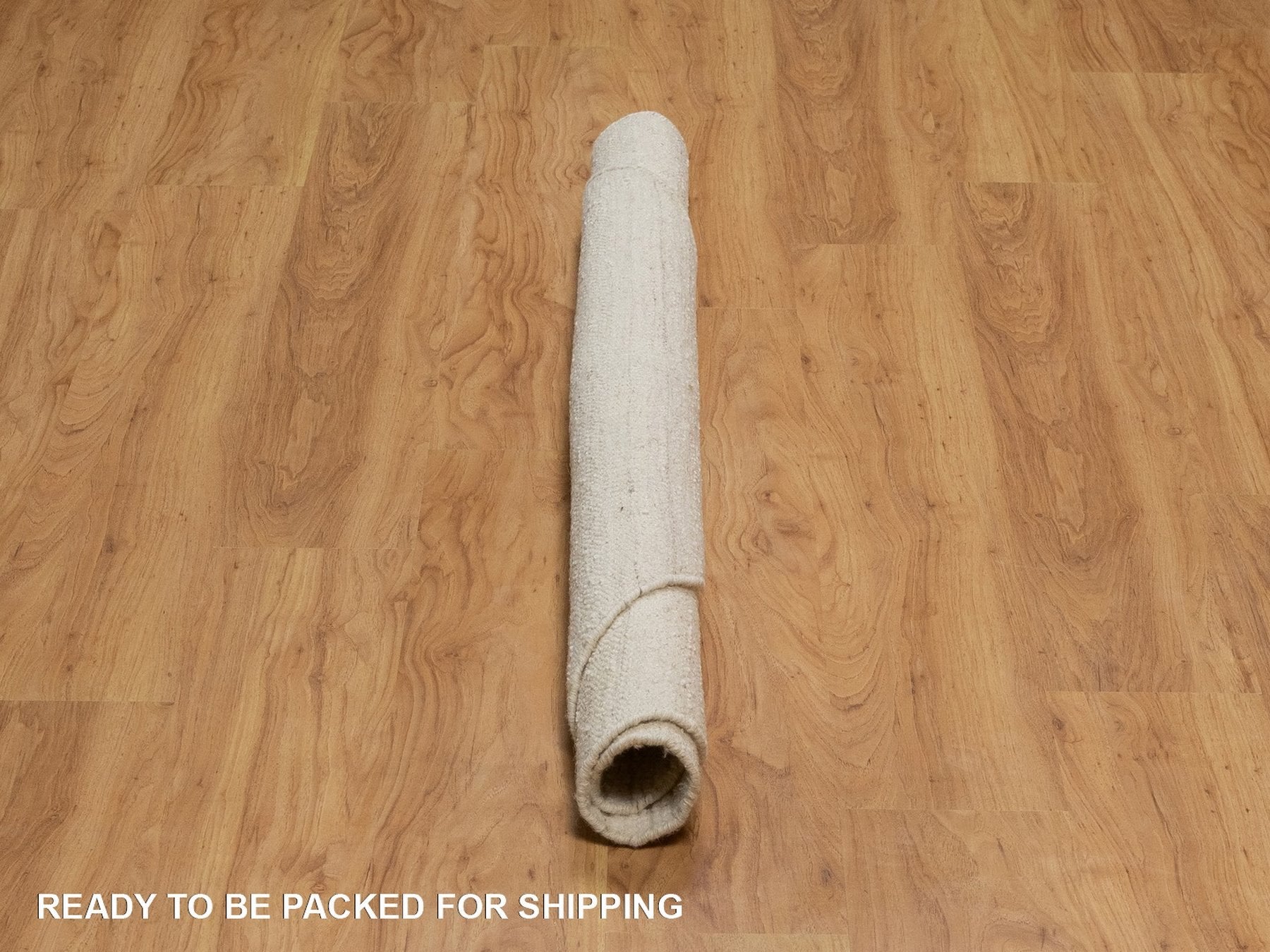 Modern / Contemporary hand-knotted wool rug in Ivory, 5' x 5' — SKU O092259 (view 6)