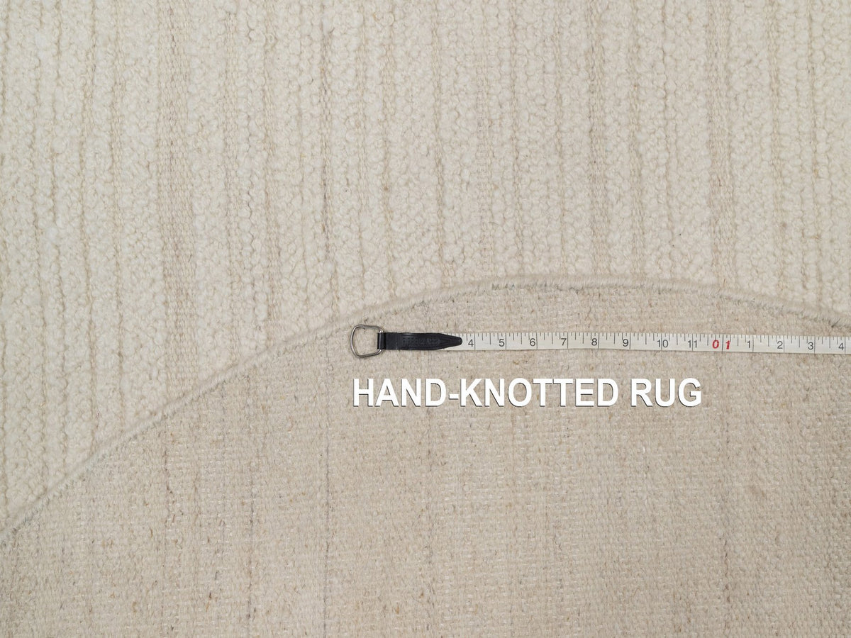 Modern / Contemporary hand-knotted wool rug in Ivory, 5' x 5' — SKU O092259 (view 8)