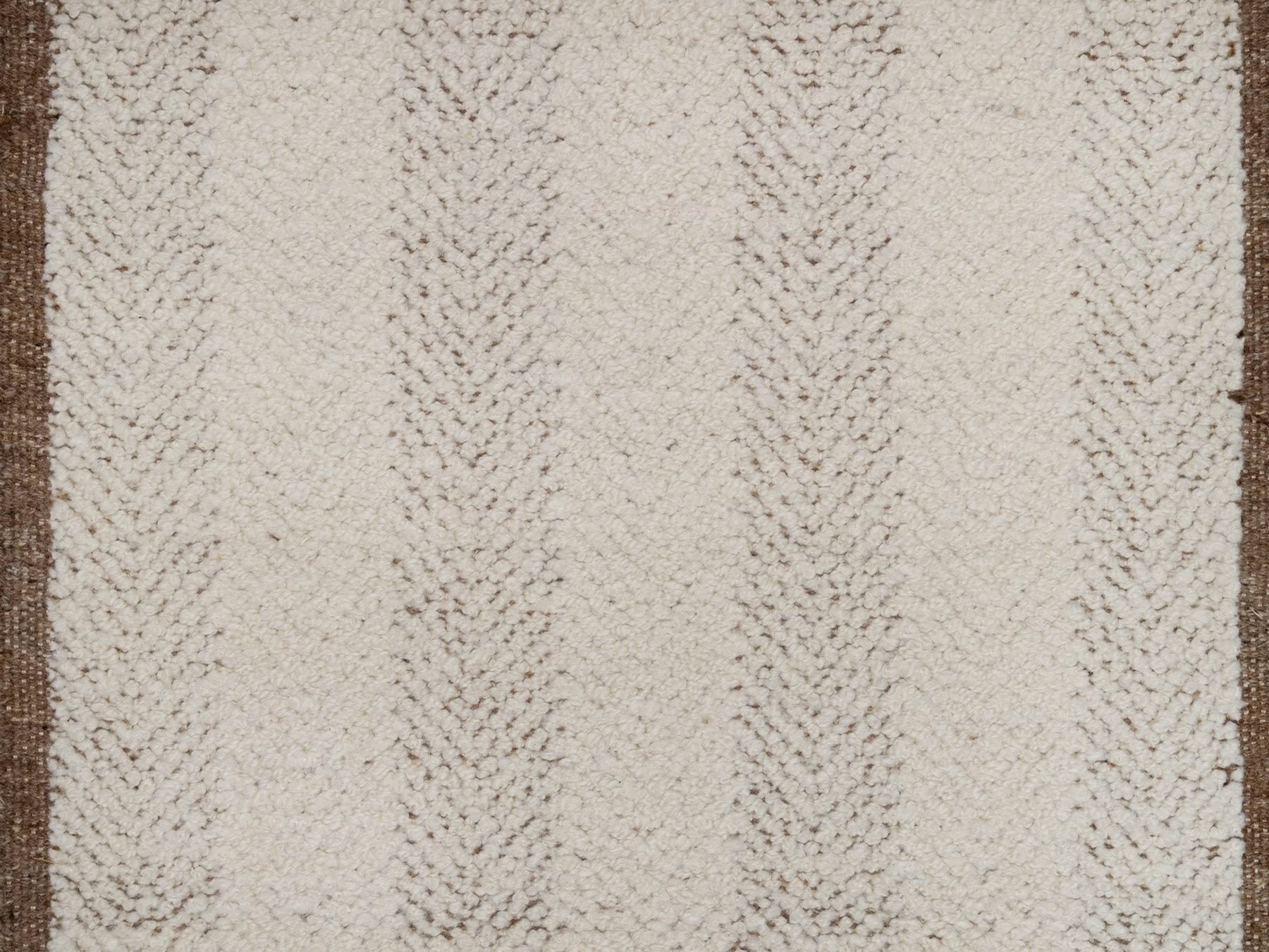 Modern / Contemporary hand-knotted wool runner in Ivory & Chocolate Brown, 2'6" x 11'11" — SKU O092260 (view 5)
