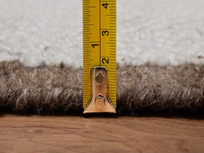 Modern / Contemporary hand-knotted wool runner in Ivory & Chocolate Brown, 2'6" x 11'11" — SKU O092260 (view 7)