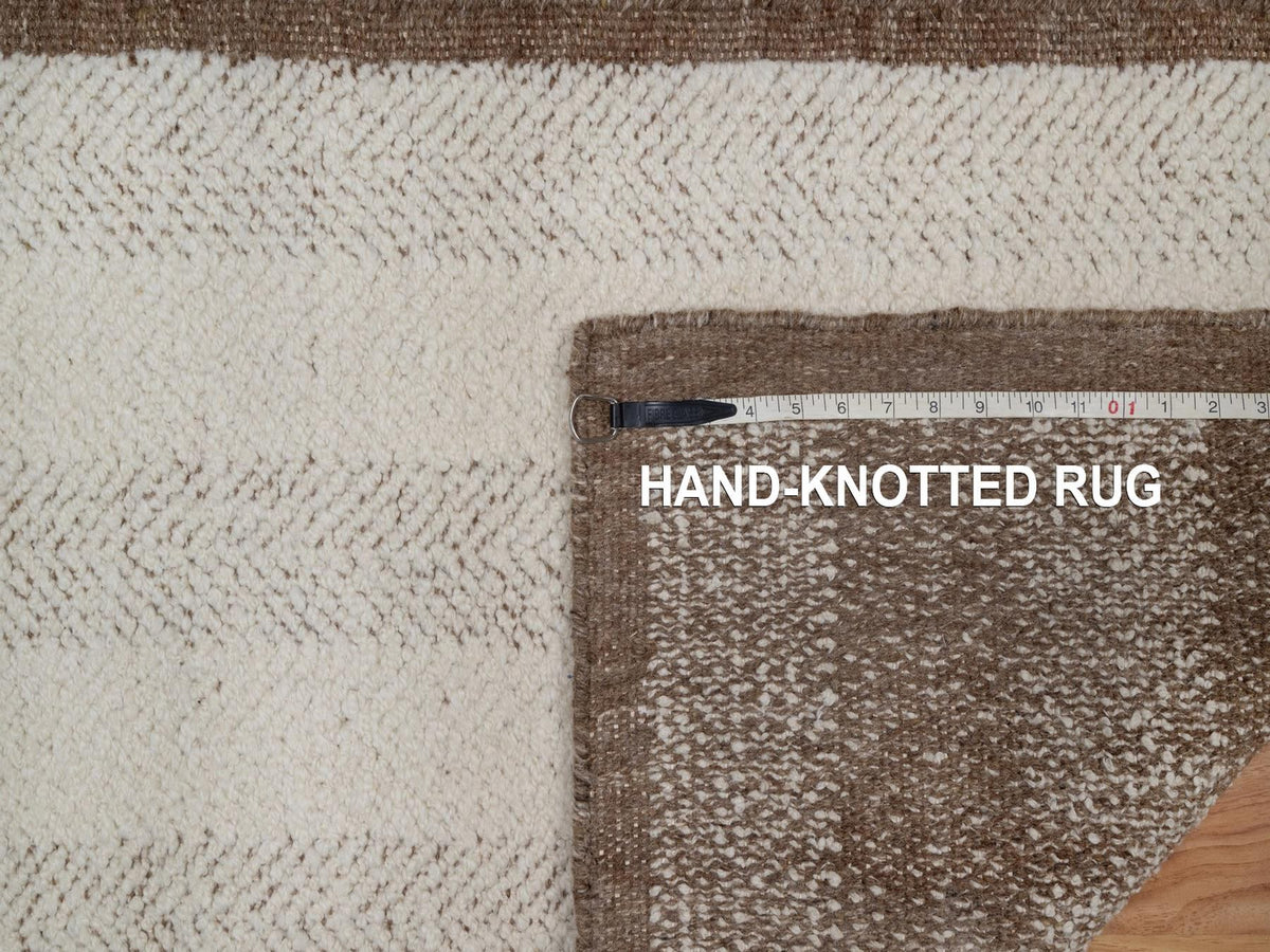 Modern / Contemporary hand-knotted wool runner in Ivory & Chocolate Brown, 2'6" x 11'11" — SKU O092260 (view 8)