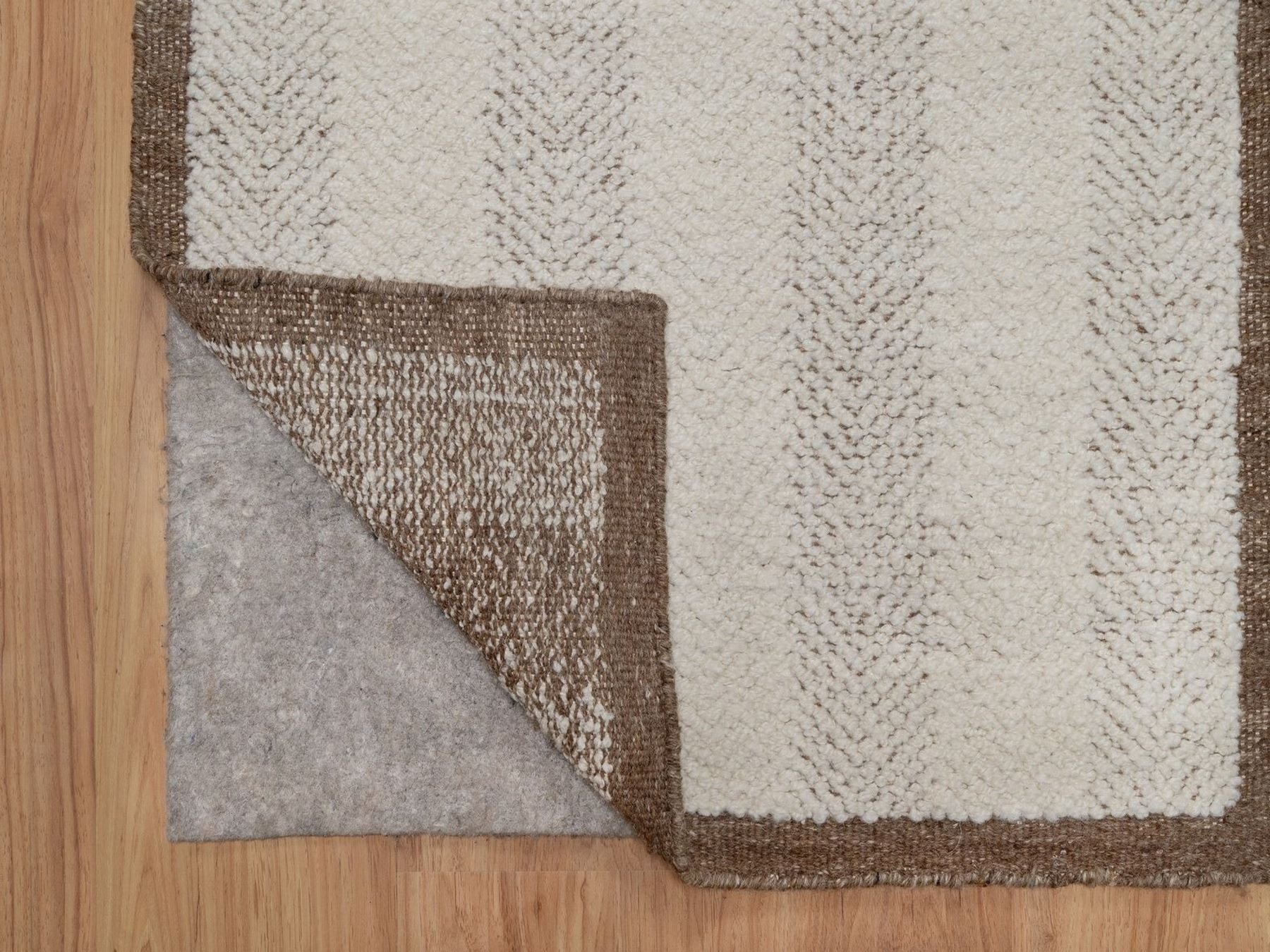 Modern / Contemporary hand-knotted wool runner in Ivory & Chocolate Brown, 2'5" x 10'1" — SKU O092263 (view 3)