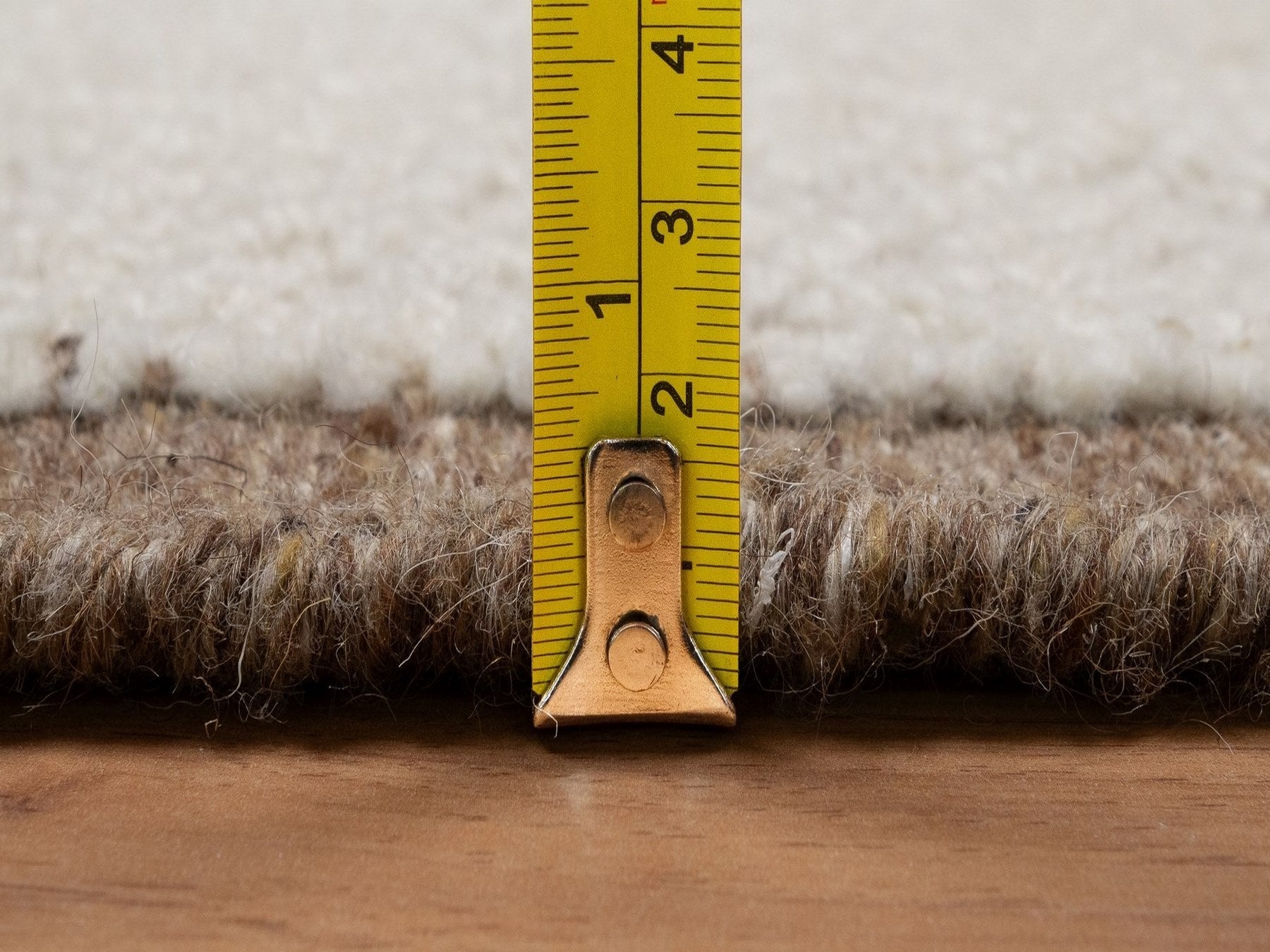 Modern / Contemporary hand-knotted wool rug in Ivory & Chocolate Brown, 5'1" x 5'1" — SKU O092280 (view 7)