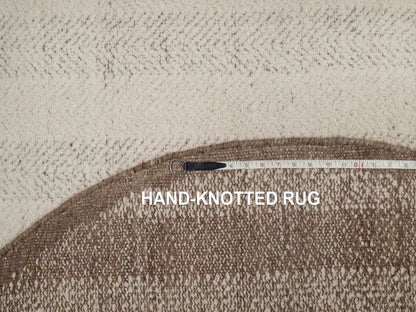 Modern / Contemporary hand-knotted wool rug in Ivory & Chocolate Brown, 5'1" x 5'1" — SKU O092280 (view 8)