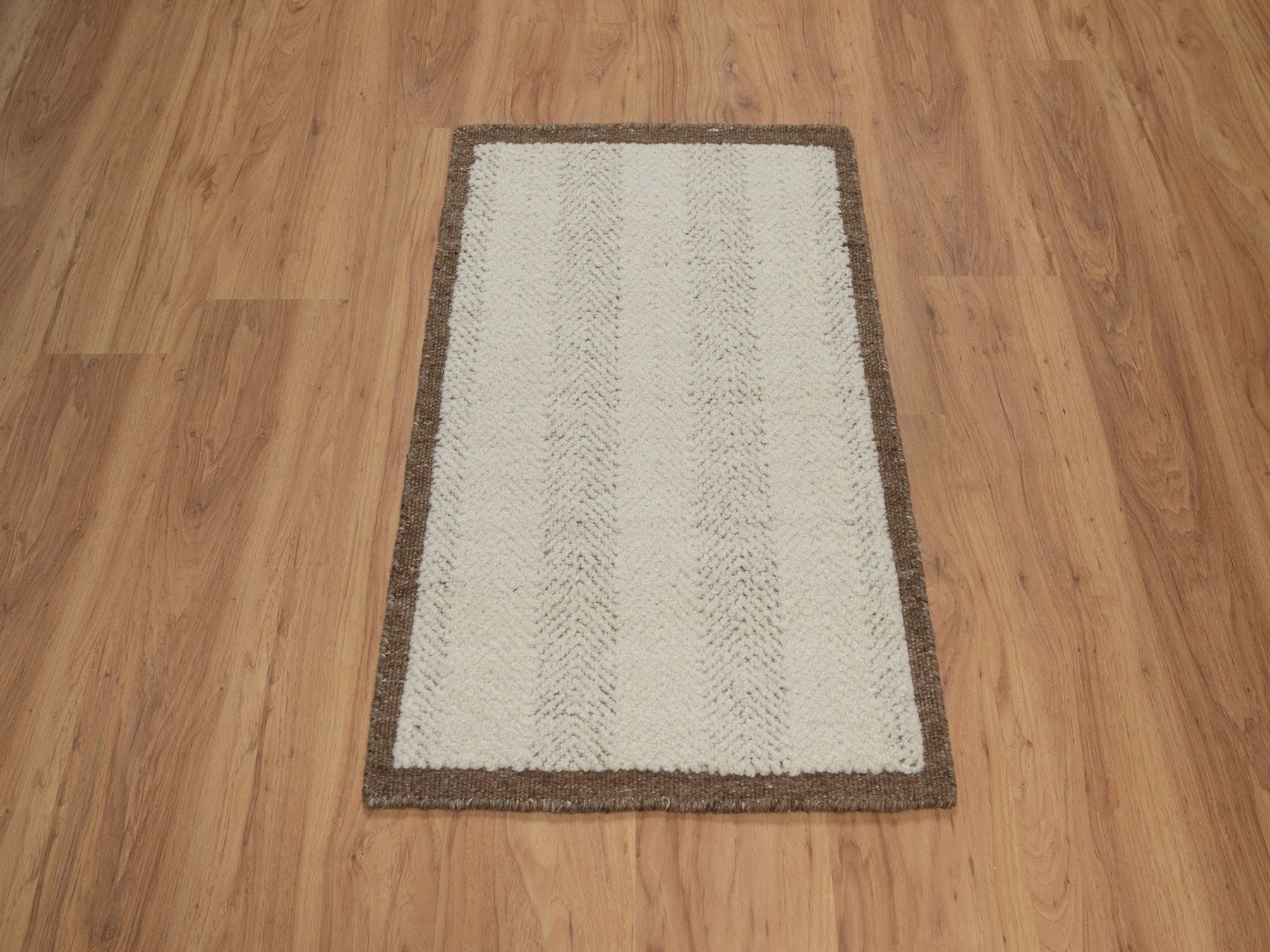 Modern / Contemporary hand-knotted wool rug in Ivory & Chocolate Brown, 2' x 3'1" — SKU O092287 (view 2)