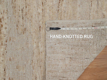 Modern / Contemporary hand-knotted wool rug in Ivory, 2'2" x 3'4" — SKU O092291 (view 8)