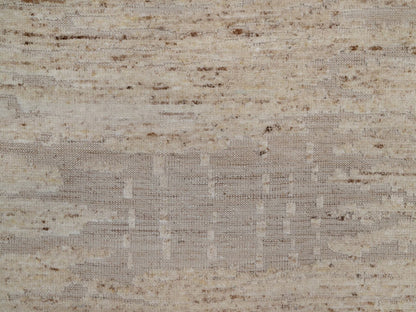 Modern / Contemporary hand-knotted wool rug in Ivory, 8'1" x 10'2" — SKU O092293 (view 8)