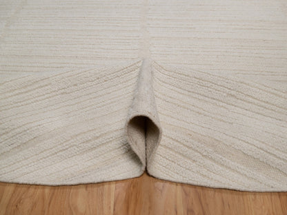 Modern / Contemporary hand-knotted wool rug in Ivory, 8' x 8' — SKU O092295 (view 5)