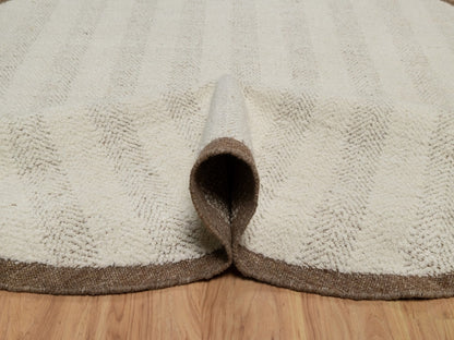 Modern / Contemporary hand-knotted wool rug in Ivory & Chocolate Brown, 7'9" x 7'9" — SKU O092298 (view 5)