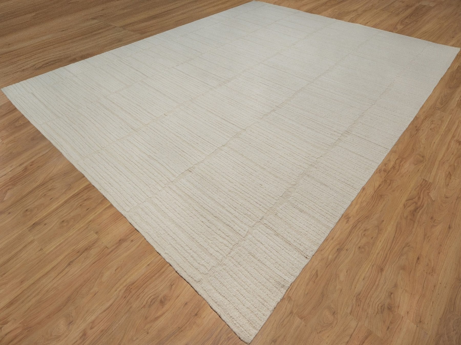 Modern / Contemporary hand-knotted wool rug in Ivory, 11'11" x 15'2" — SKU O092299 (view 3)