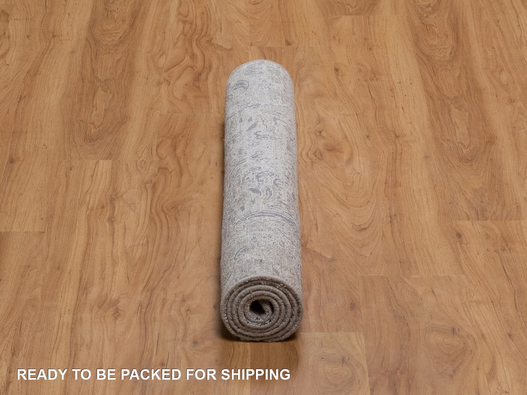 Transitional hand-knotted wool/silk rug in Gray, 3' x 5'1" — SKU O092302 (view 6)