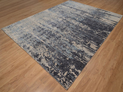 Modern / Contemporary hand-knotted wool/silk rug in Gray, 8'11" x 11'9" — SKU O092305 (view 3)