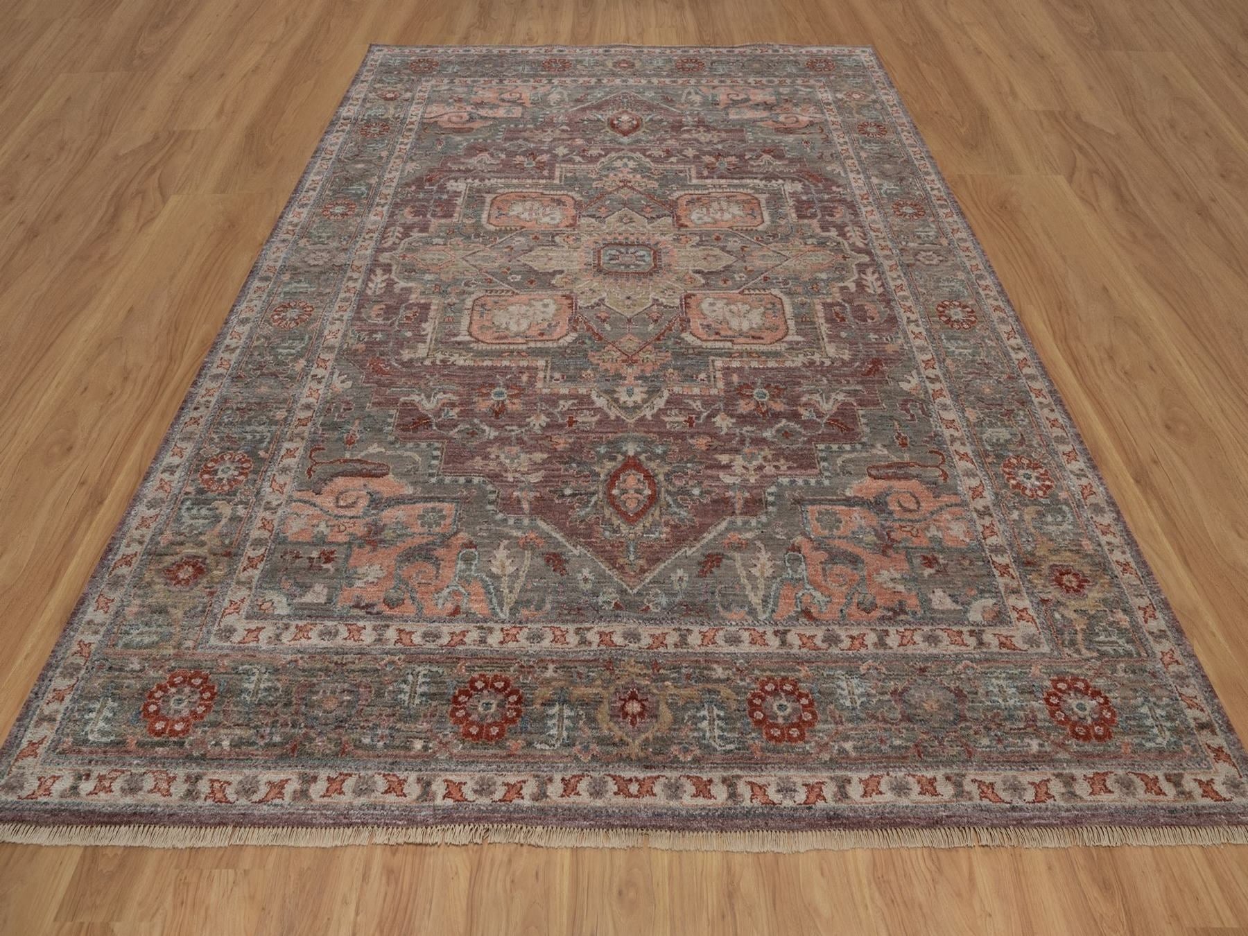 Heriz Heriz hand-knotted wool rug in Red & Gray, 8'11" x 11'8" — SKU O092307 (view 2)