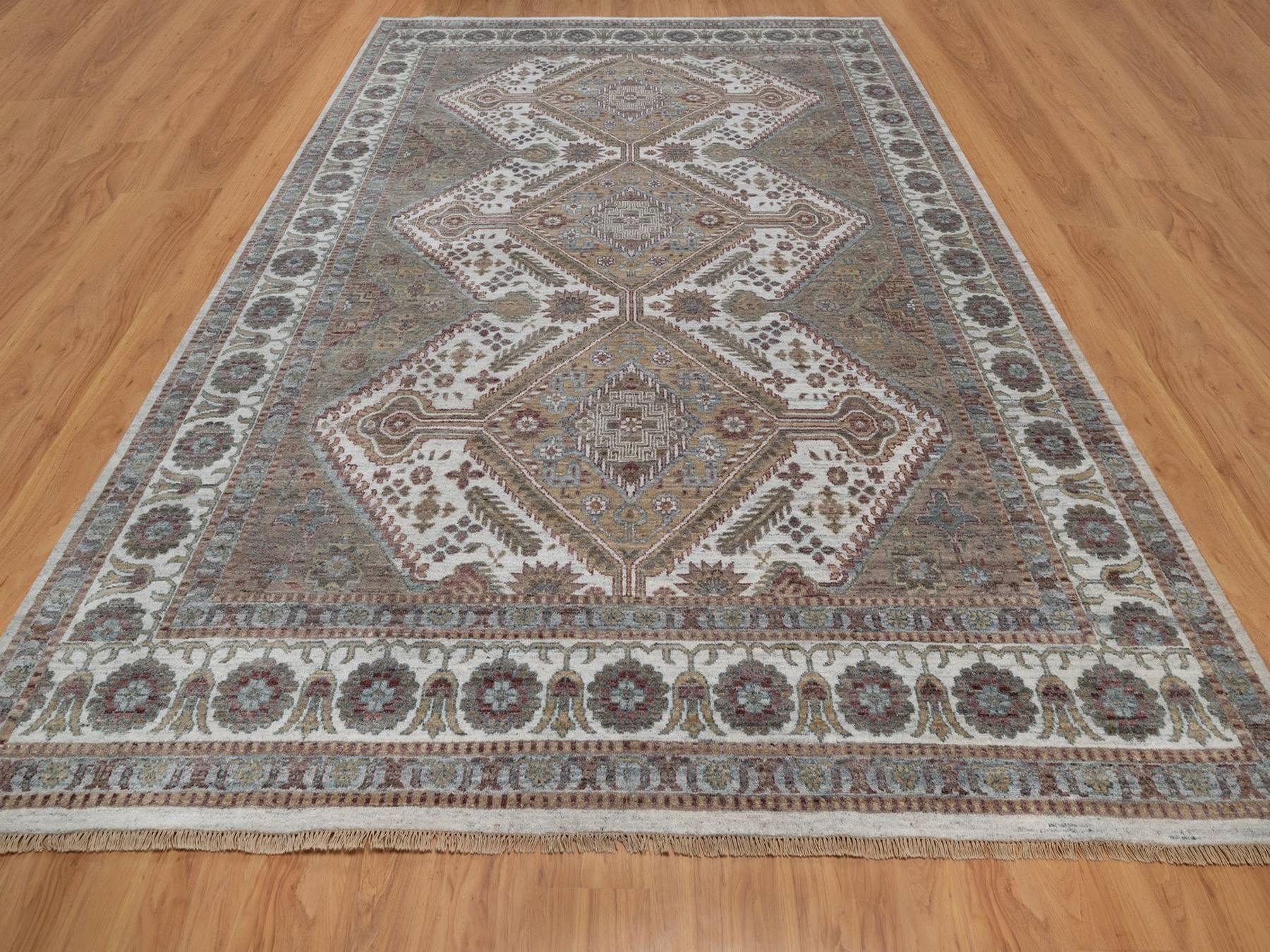 Ivory 9'9" x 13'9" Tribal & Geometric Hand knotted Wool Rug - Sku: O092308